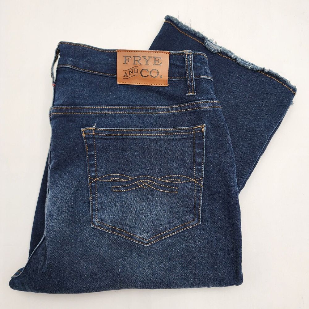Frye and Co Cropped Flare Jeans Women's‎ Size 12  Dark Wash Pants NWOT